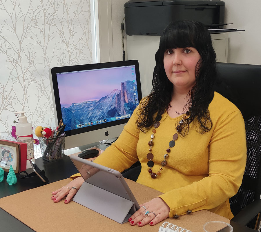 Blanca Jorge en su consulta de psicología